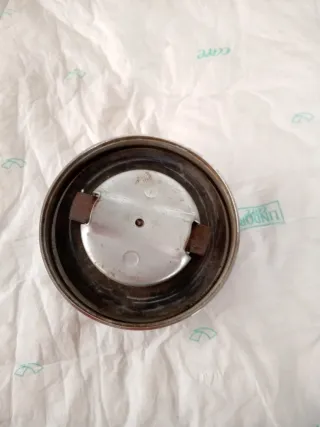 Tapón cromado depósito gasolina moto antigua