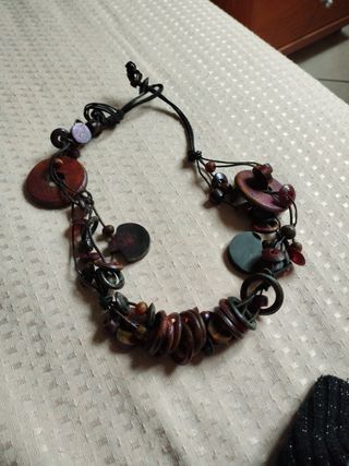 Collana in legno