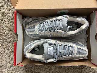 Nike Zoom Vomero Zapatillas Deportivas Beige/Gris