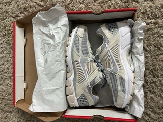 Nike Zoom Vomero Zapatillas Deportivas Beige/Gris