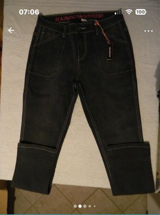 Pantaloni neri con cuciture bianche baggy Y2K