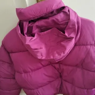 Cazadora rosa nueva a estrenar preciosa. Negociabl