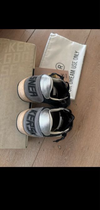 Golden Goose Sneakers Negras y Grises
