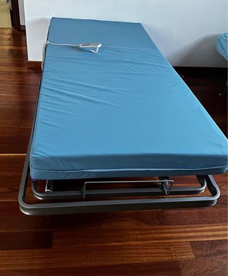 Cama articulada con colchón