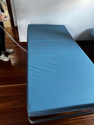 Cama articulada con colchón