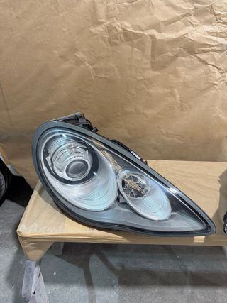 Faro Porsche Panamera 970 (2011)