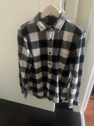 Camisa cuadros Pull&Bear negra y blanca