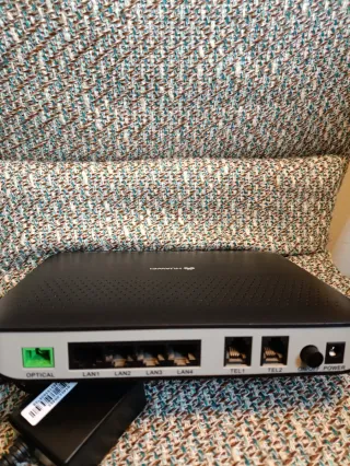 Router ONT GPON Huawei EchoLife HG8240 GPON ONT