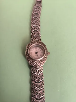 Reloj de plata antiguo.falta cambiar la pila