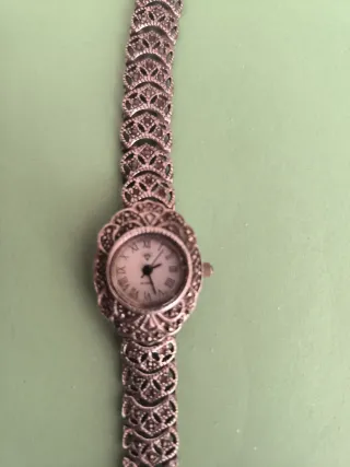 Reloj de plata antiguo.falta cambiar la pila