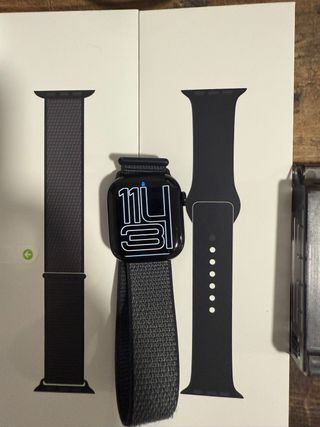 Apple Watch S10 42mm Negro + 2 Correas