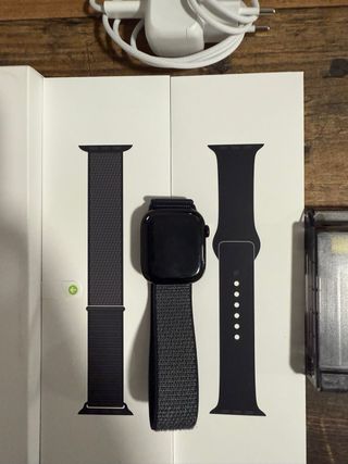 Apple Watch S10 42mm Negro + 2 Correas