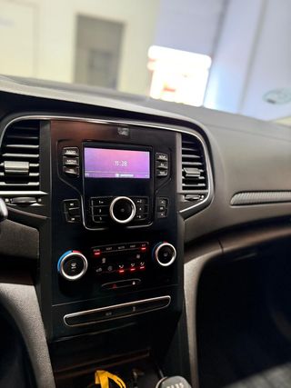 Renault Mégane S.T. Business Blue dCi 70W (95CV)