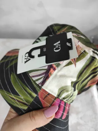 Cappello donna fantasia floreale