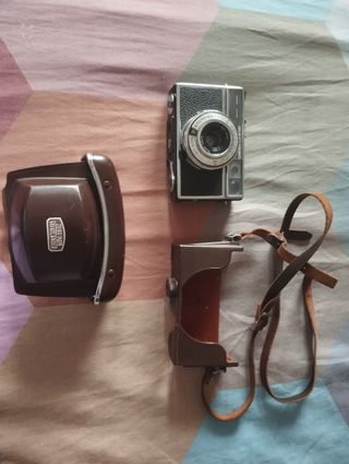 Cámara Zeiss Vintage + Accesorios