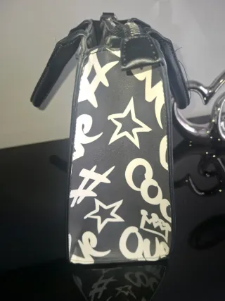 Bolso Negro y Blanco Estampado.