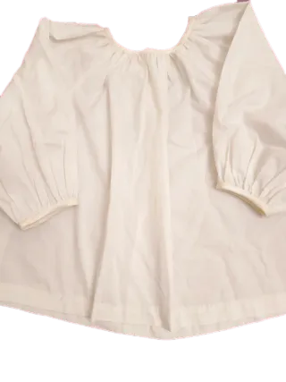 Conjunto regional niña.