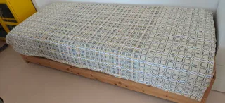 Cama Utaker Ikea con colchones