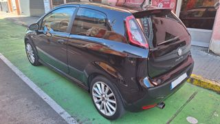 FIAT Punto Evo SPORT 105CV 6 vel. 2010 Dgt C Verde