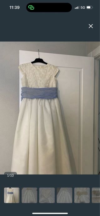 Vestido de comunión beige y blanco