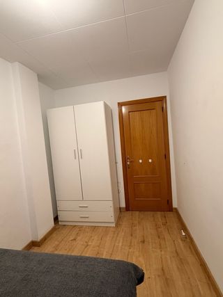 Alquilo habitación en zona de Esparreguera