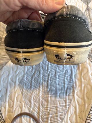 Zapatillas Vans Negras y Grises