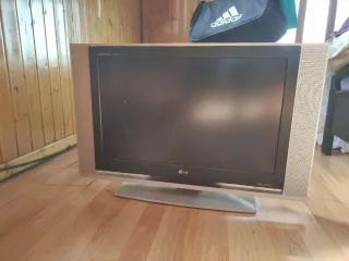 Televisor LG Flatron LCO Plata