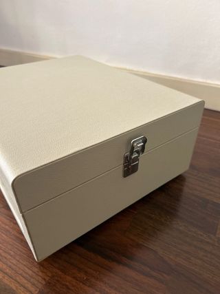 Tocadiscos Crosley Beige.