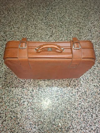 Maleta Vintage Marrón - Uso o Decoración