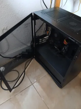 PC Ryzen 3 16GB RAM SSD NVMe 512GB