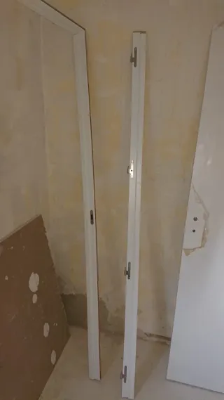 Puerta interior blanca