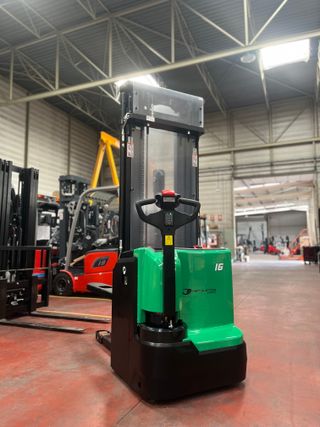 Apilador eléctrico nuevo