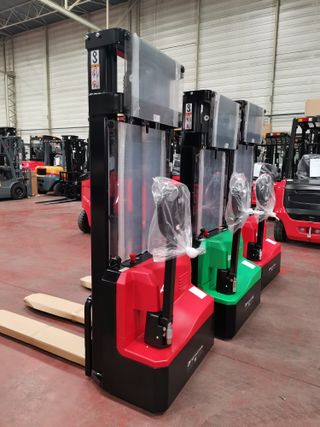 Apilador eléctrico nuevo