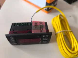 Termómetro con sonda Eliwell EM300LX NTC ESP