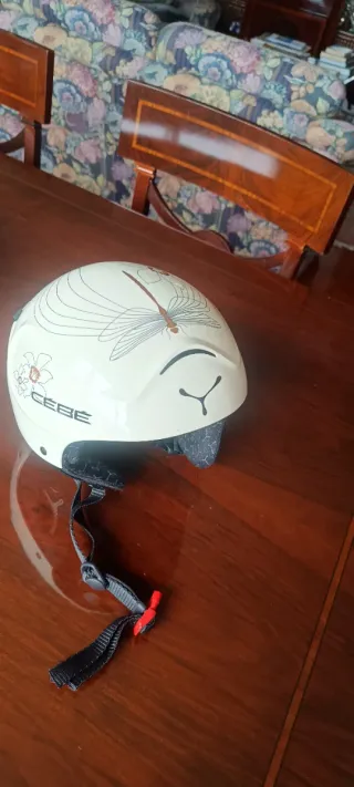 Casco de esquí CEBE