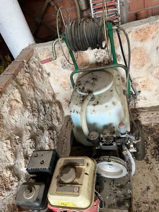 Carretilla pulverizadora sulfatadora Agromur