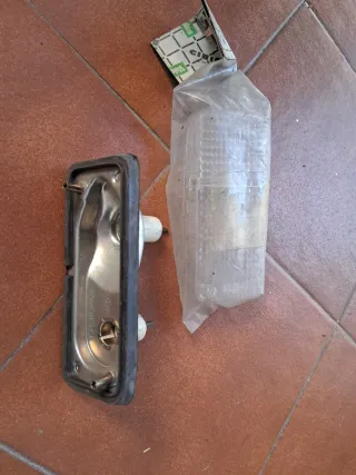 RENAULT 7. LOTE DE RECAMBIOS