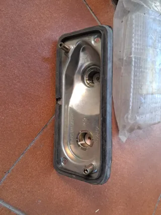 RENAULT 7. LOTE DE RECAMBIOS