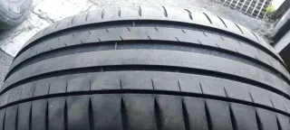 225/45 R18 95Y