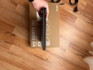 Portátil Asus TUF Gaming A14 FA401UV