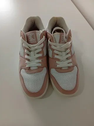 Tênis Karl Kani Rosa e Branco