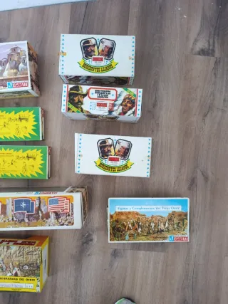 Set di scatole per figure di soldatini Comansi, Jecsan e Reamsa