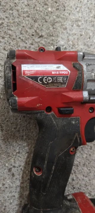 Taladro Milwaukee M18 FPD2