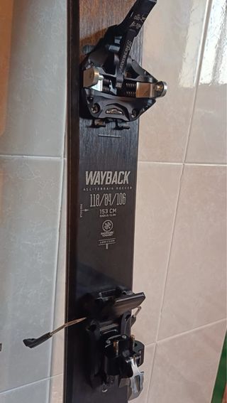 Esquís K2 Wayback 84 mm de patin 153cm de largo,