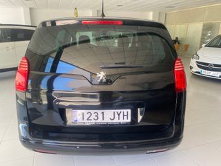 Peugeot e-5008 2012