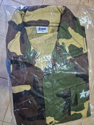 Buzo Camuflado Paintball c/ Protector Cuello L/XL
