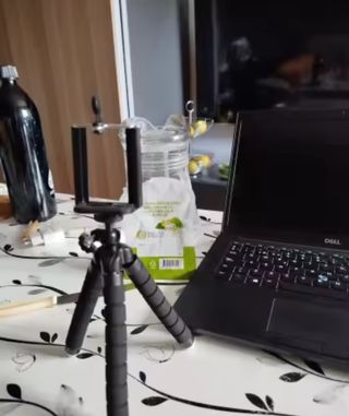 Trípode para smartphone flexible