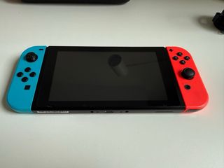 Nintendo Switch+Mario Kart 8 Deluxe +microSD 128GB