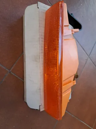 FORD SIERRA MK1. PILOTO DELANTERO DERECHO.