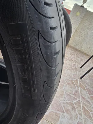 4 Neumaticos para coche Particular